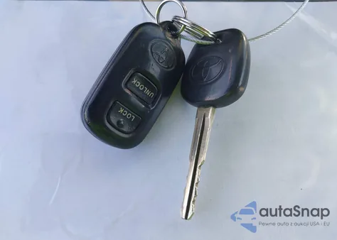 2007 Toyota Corolla S from USA, damaged, VIN 1NXBR32E87Z883062